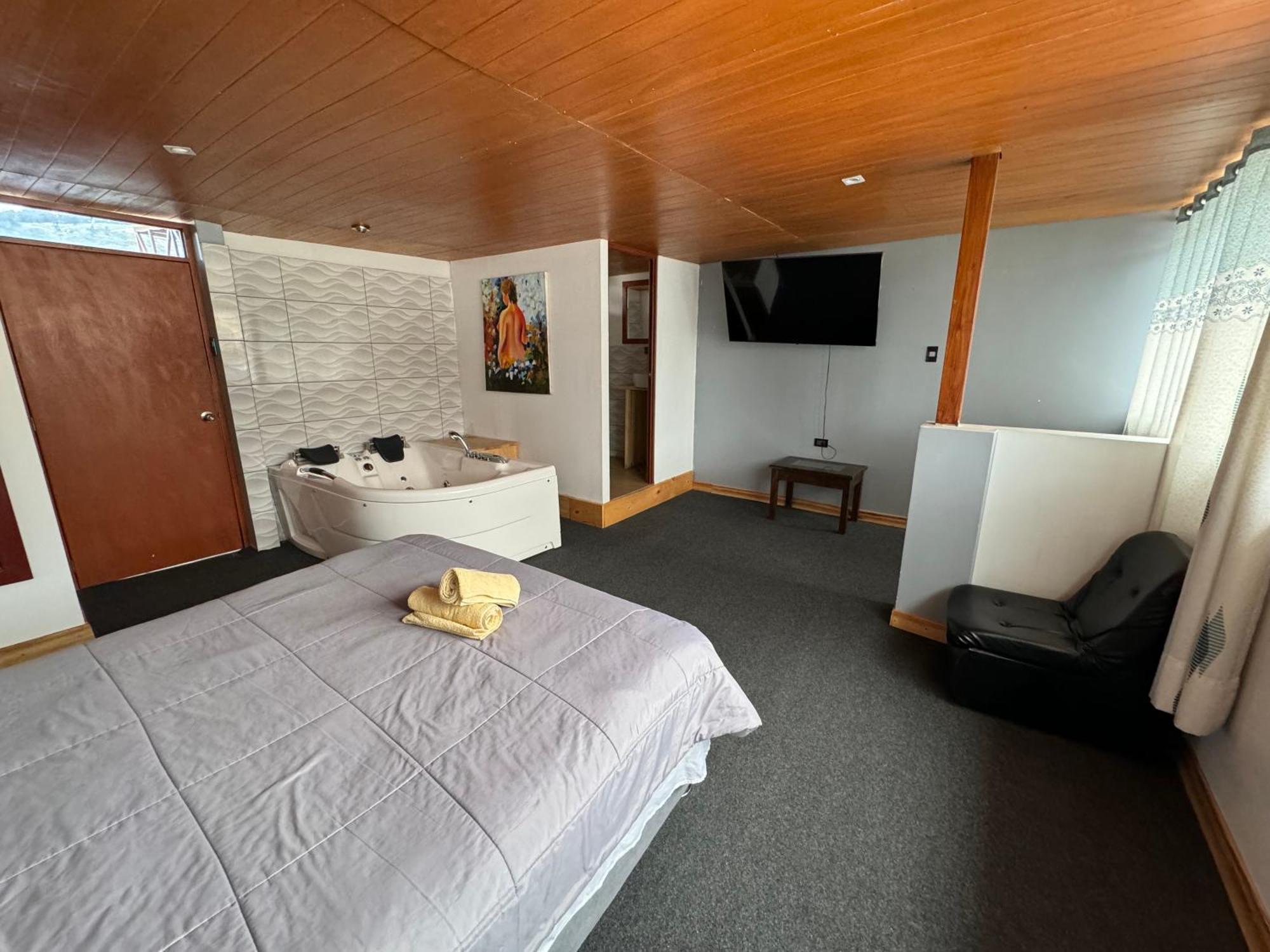 Hotel Alpamayo Guest House Huaraz  Eksteriør bilde